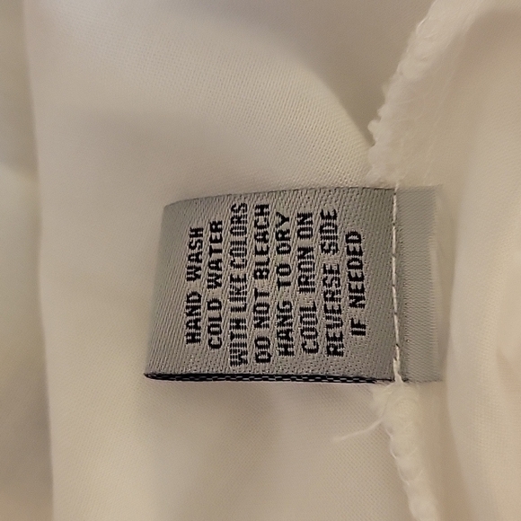 J FOR JUSTIFY White Off Shoulder Embroidered Hi-Lo Walk Through Peasant Dress - Picture 11 of 11